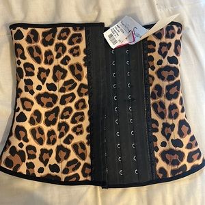 Cheetah print small (34) waist trainer